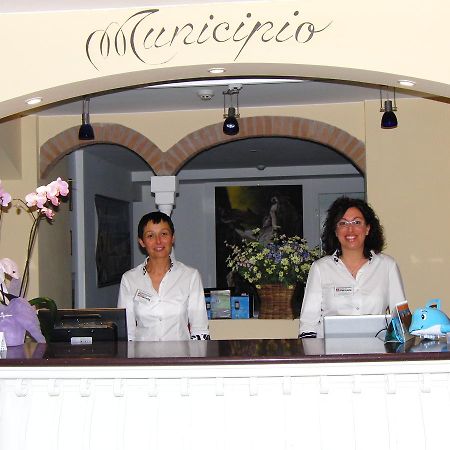Hotel Resort Marinella Gabicce Mare Bagian luar foto