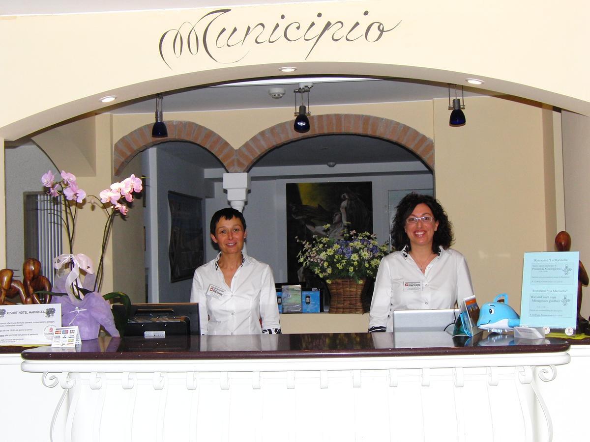 Hotel Resort Marinella Gabicce Mare Bagian luar foto