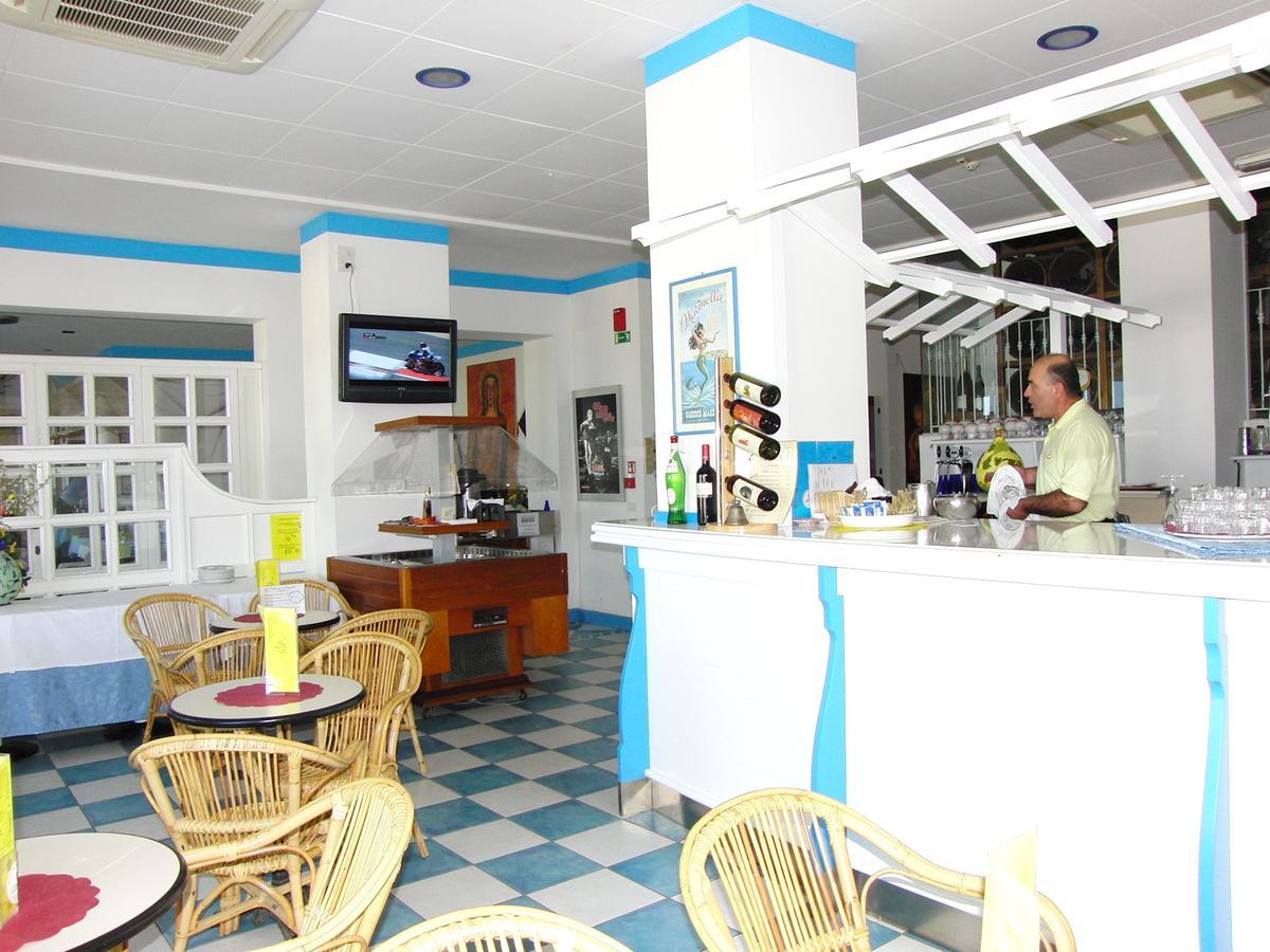 Hotel Resort Marinella Gabicce Mare Bagian luar foto