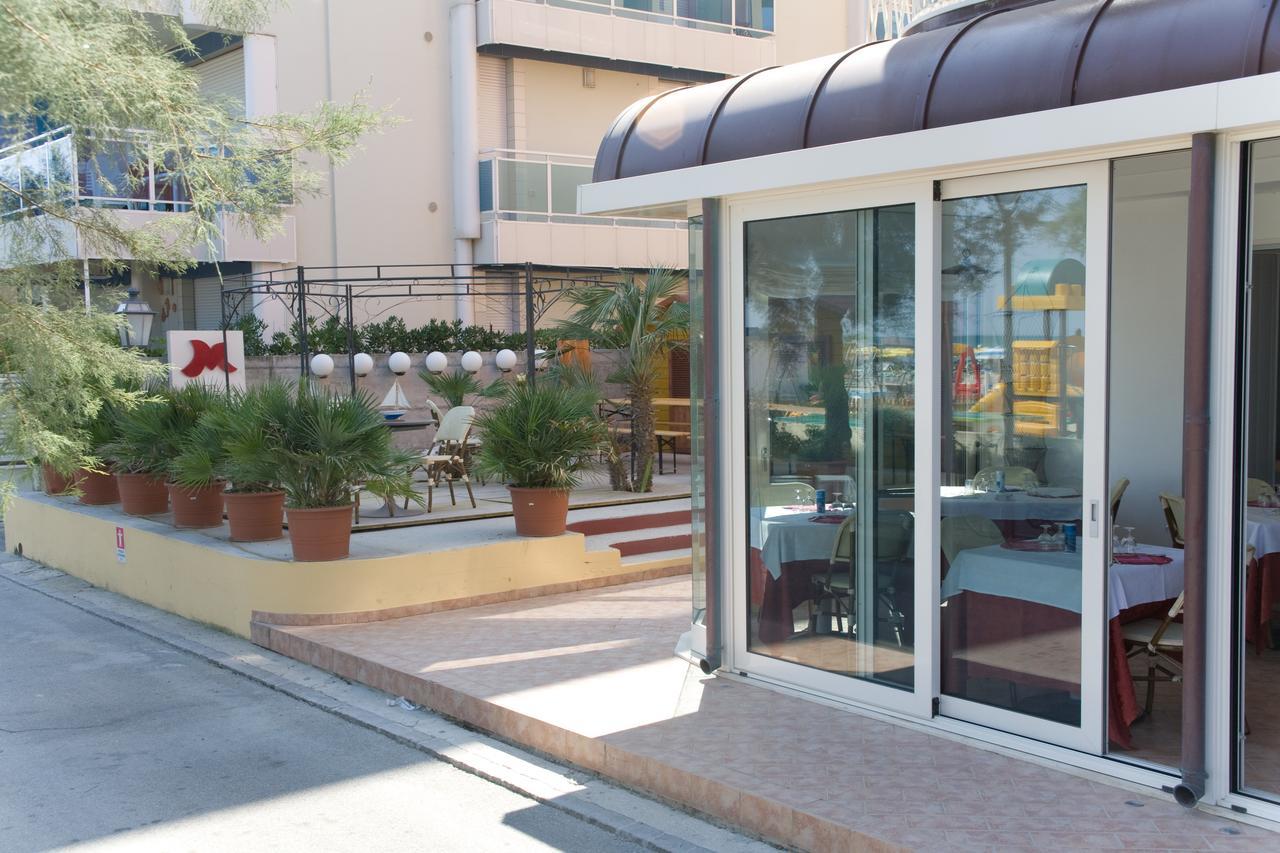 Hotel Resort Marinella Gabicce Mare Bagian luar foto