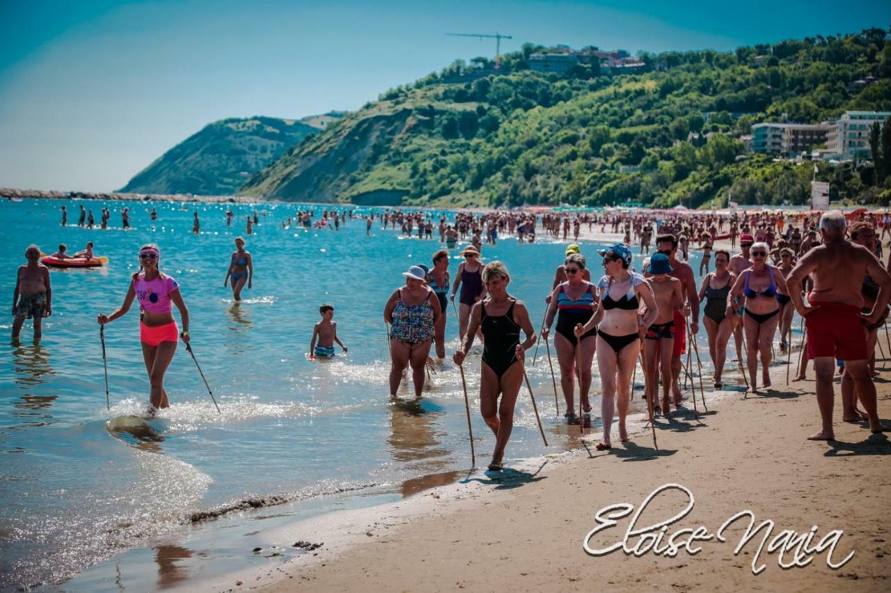 Hotel Resort Marinella Gabicce Mare Bagian luar foto