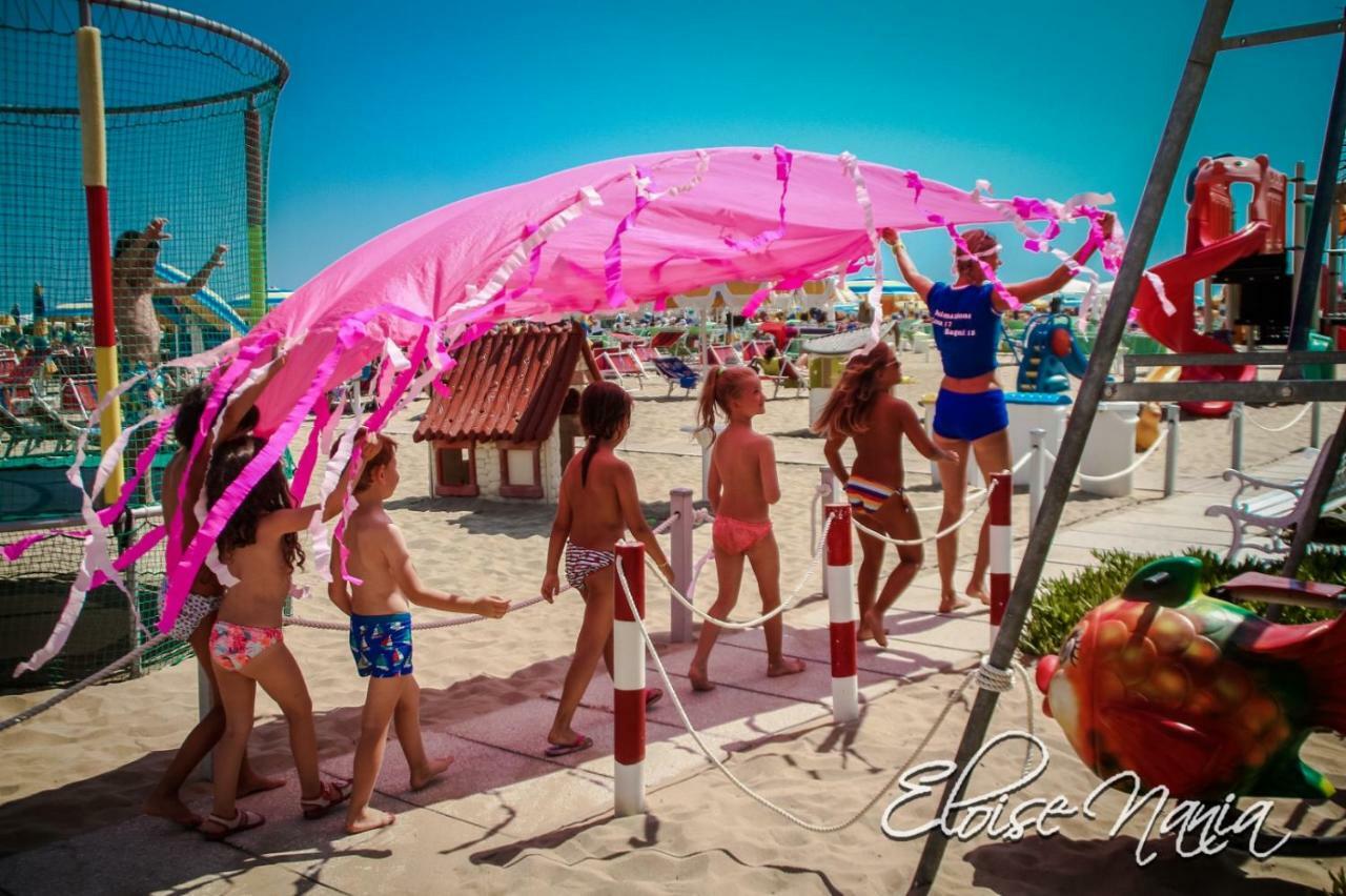 Hotel Resort Marinella Gabicce Mare Bagian luar foto